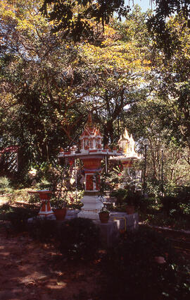 [Altar]