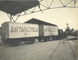 Carros frigoríficos da Companhia Antarctica Paulista