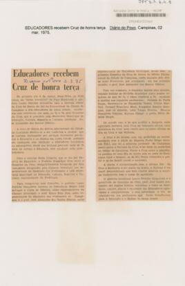 Educadores recebem Cruz de honra terça