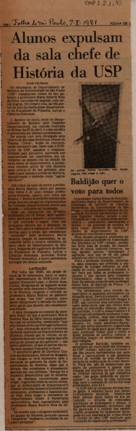 Alunos expulsam da sala chefe de História da USP
