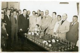 [Panattoni em reunião]