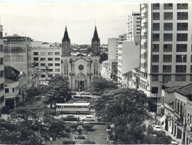 [Praça Bento Quirino e Basílica Nossa Senhora do Carmo]