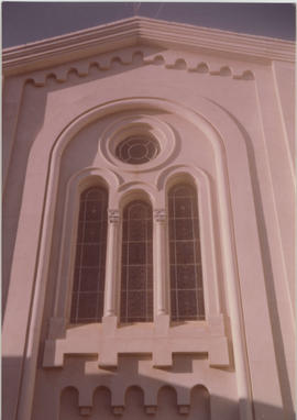 [Janela da nova Igreja do Rosário]